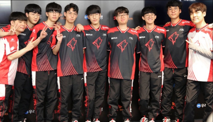 开云体育中国-包含HKA碾压EDG，Lehends开启传奇时刻顶尖较量全球总决赛，成为赛场最大亮点的词条