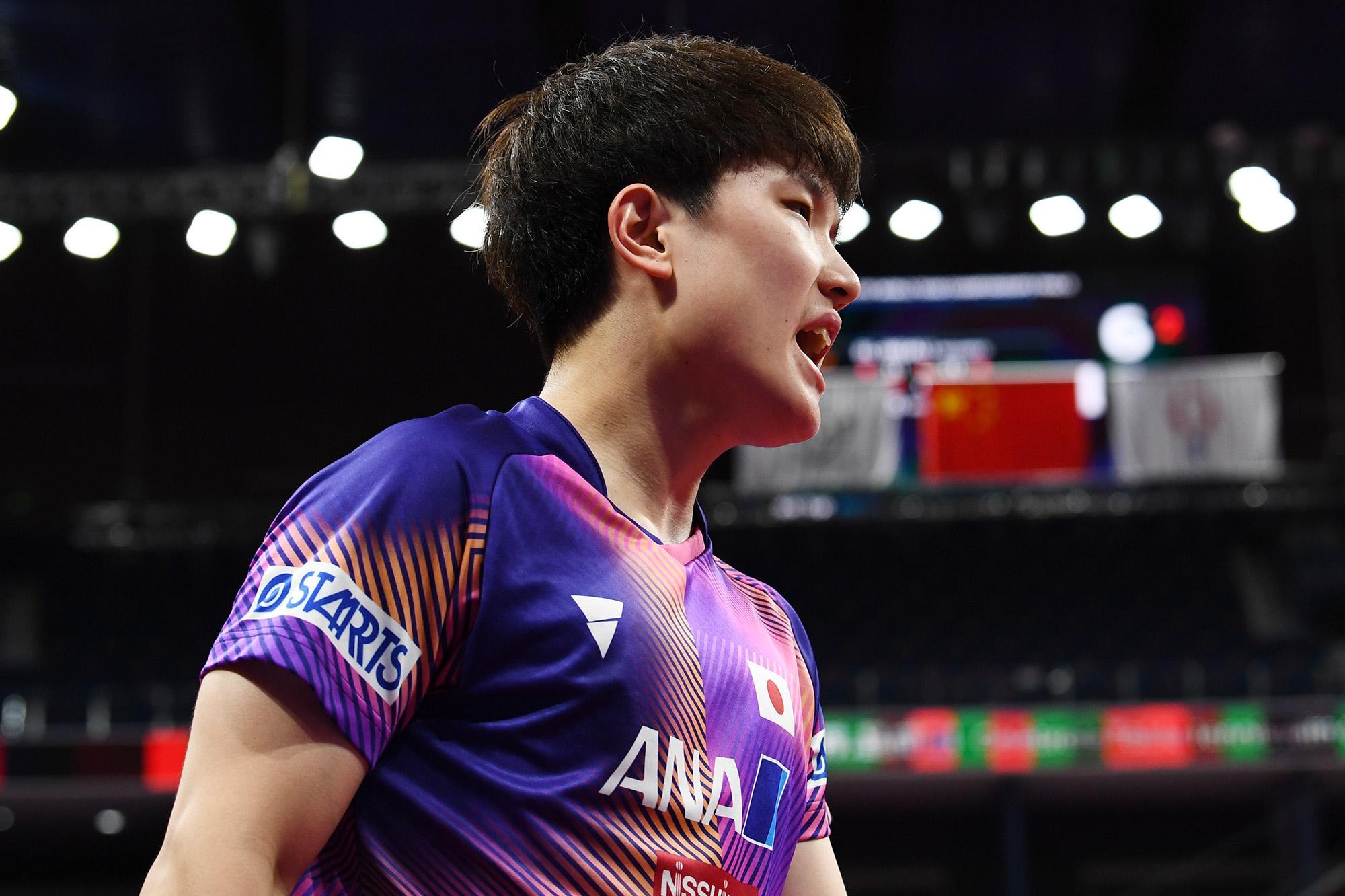 包含V5血洗PSG，Oner完成史诗逆转强强对话小组赛，强势挺进下一轮的词条