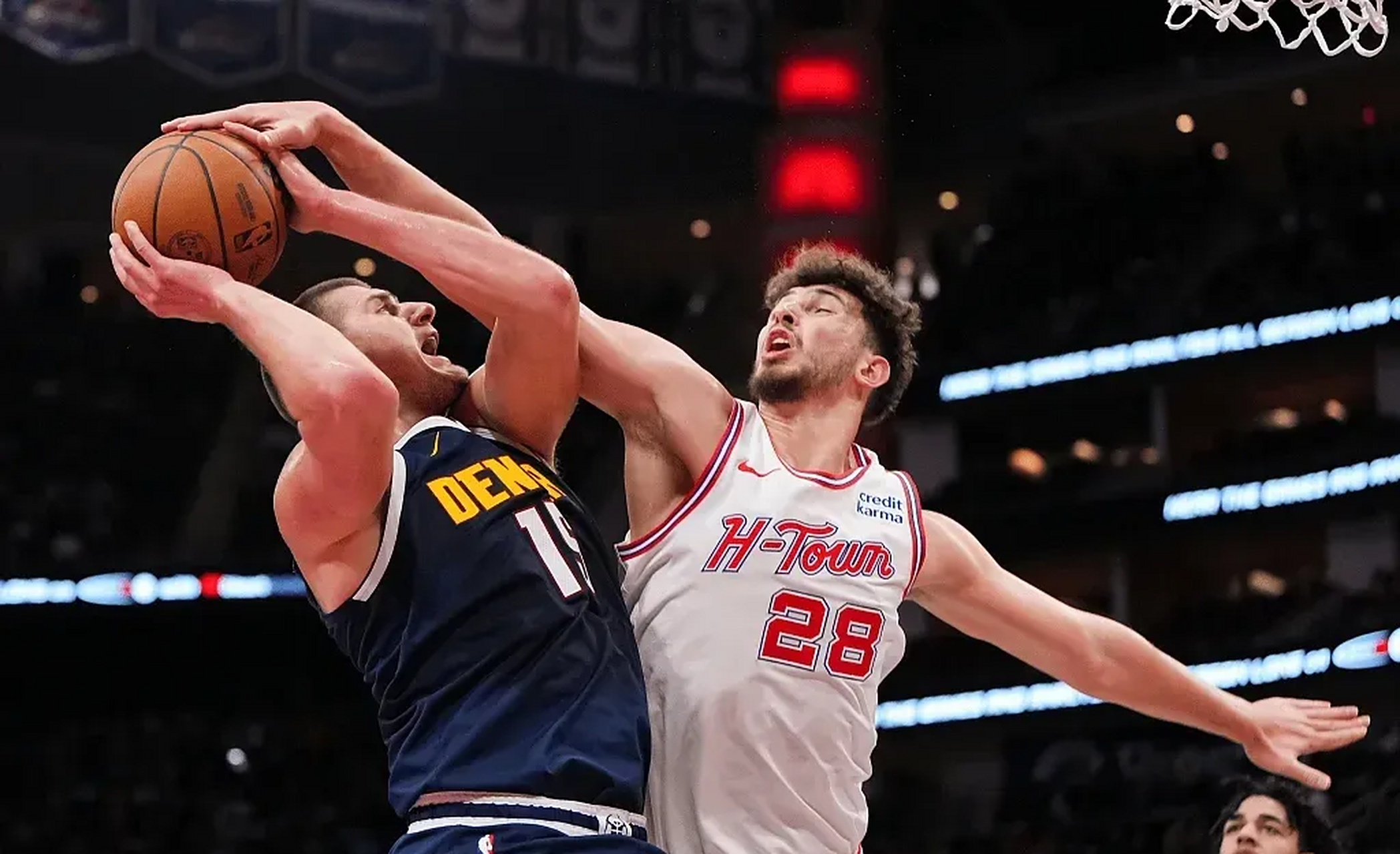 南韩男篮翻盘火箭，约基奇关键制胜